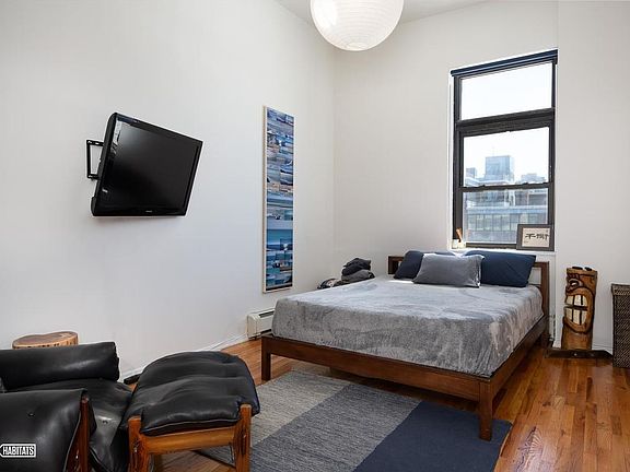 4th image of 86 N 6th St APT 306