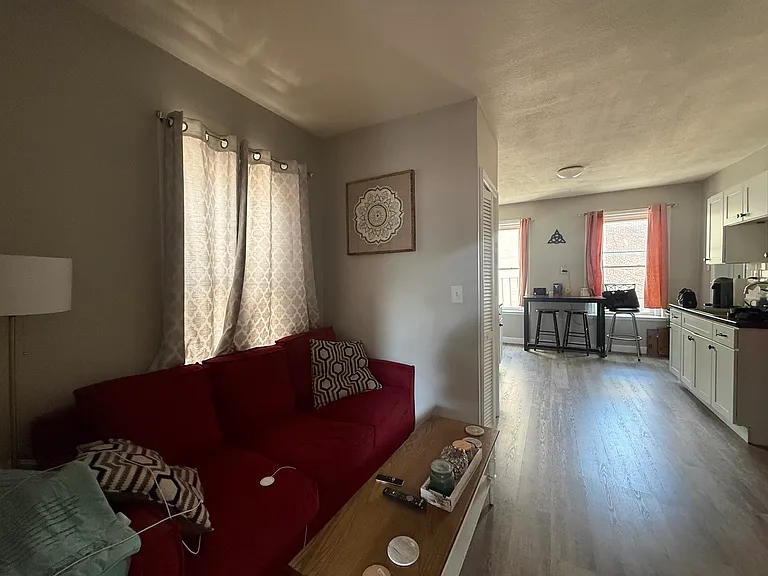 99-101 Salem St #4 — Photo 5