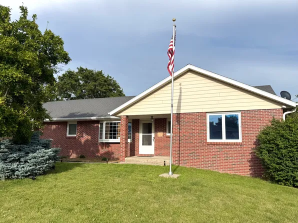 3600 Hartley Cir, Lincoln, NE 68521