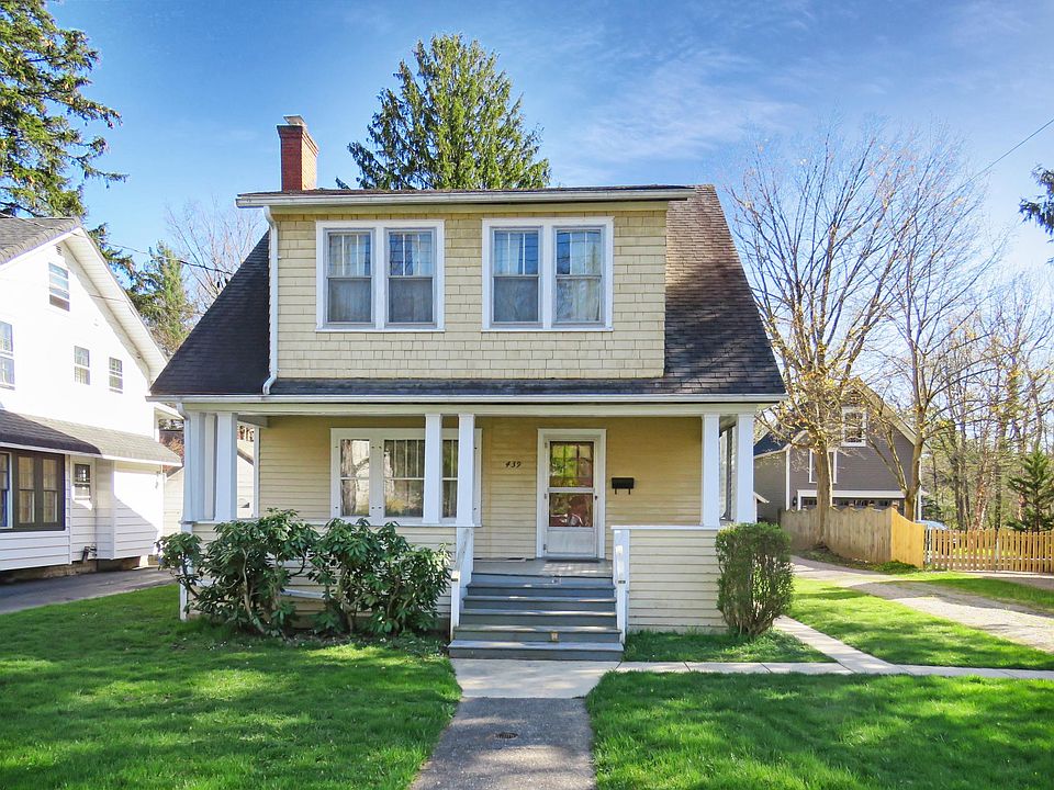 439 Girard Ave, East Aurora, NY 14052 Zillow