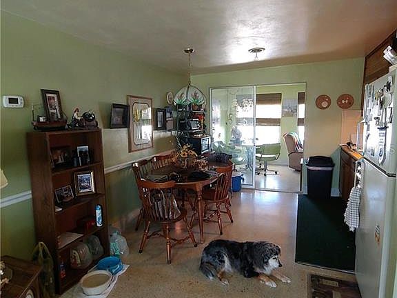 3rd image of 6411 Lonnie Lee Ln