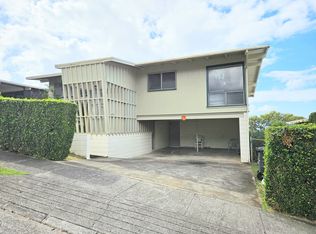 1443 Kalaepohaku, Honolulu, HI 96816