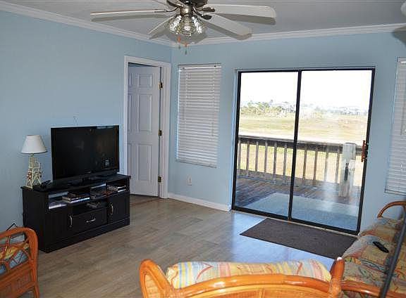 4th image of 22808 Camino St