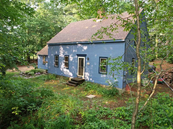 294 North Road, Deerfield, NH 03037