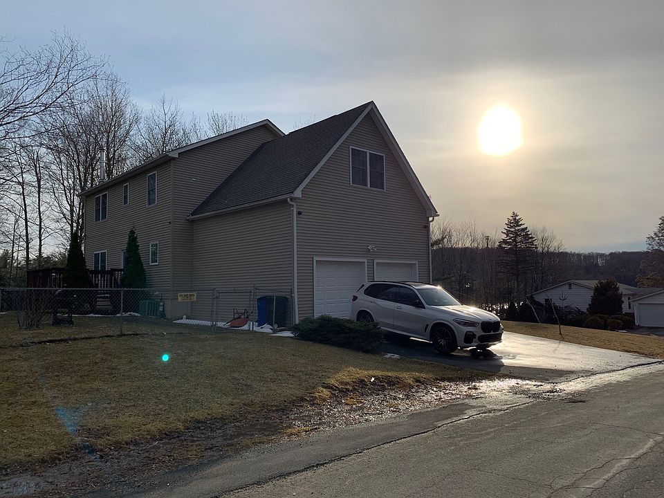 2nd image of 13 Milton Ln