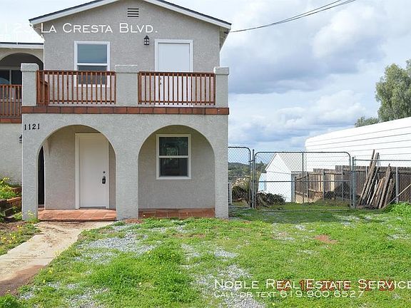 3rd image of 1123 La Cresta Blvd