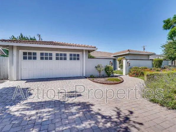 3426 Woodstock Ln, Mountain View, CA 94040