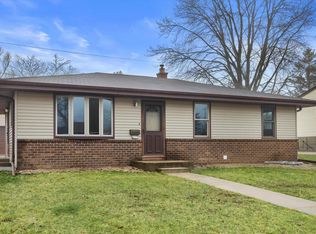 9317 Carol Ann DRIVE, Sturtevant, WI 53177