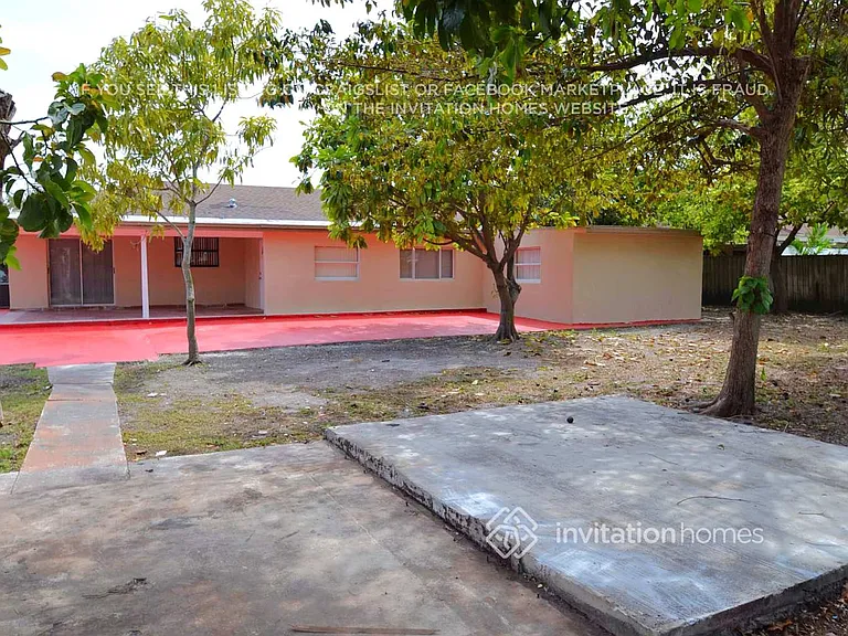 11111 SW 38th St — Photo 8