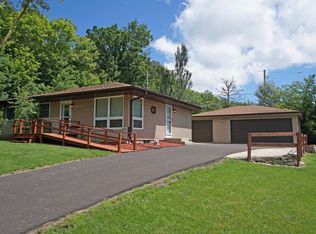 W179N8992 Queensway St, Menomonee Falls, WI 53051