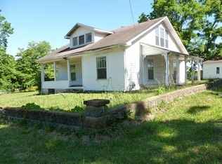 413 E Fort St, Manchester, TN 37355