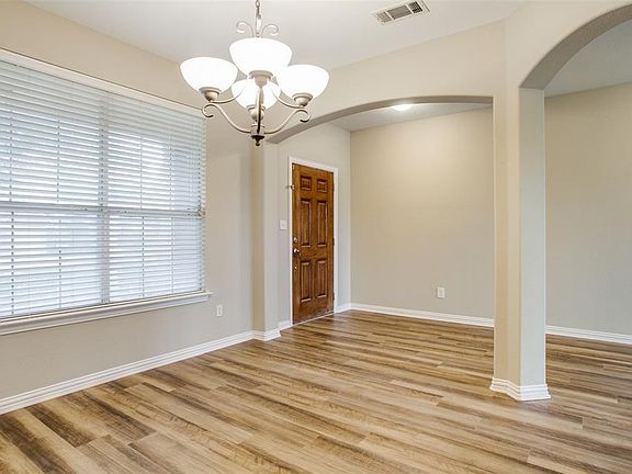 4th image of 5112 Alpine Meadows Dr