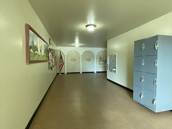 5th image of 2263 Americus Blvd E #53-1