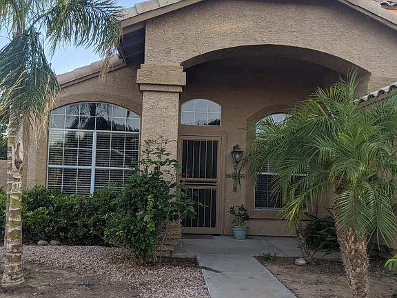 3rd image of 1135 W VERA Lane