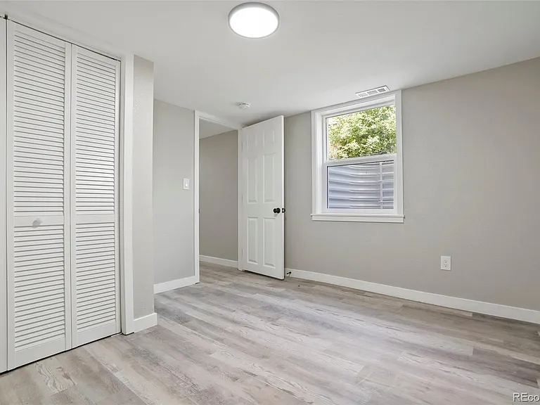 2059 S Humboldt St — Photo 17