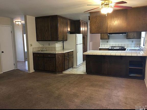 2nd image of 1501 Rainier Ave