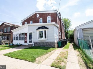 814 Fuller St, Philadelphia, PA 19111