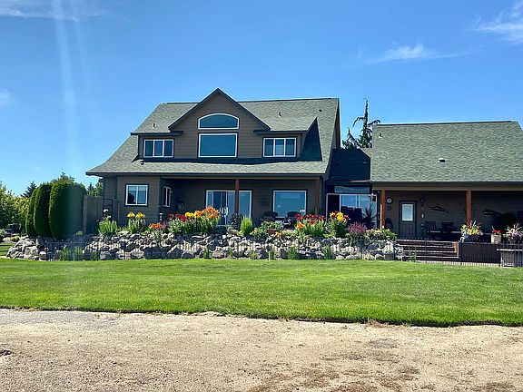 4th image of 3311 Mount Adams View Dr
