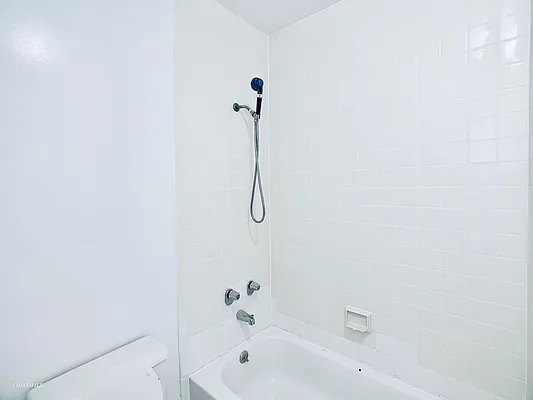 Rented by Corcoran | media 24