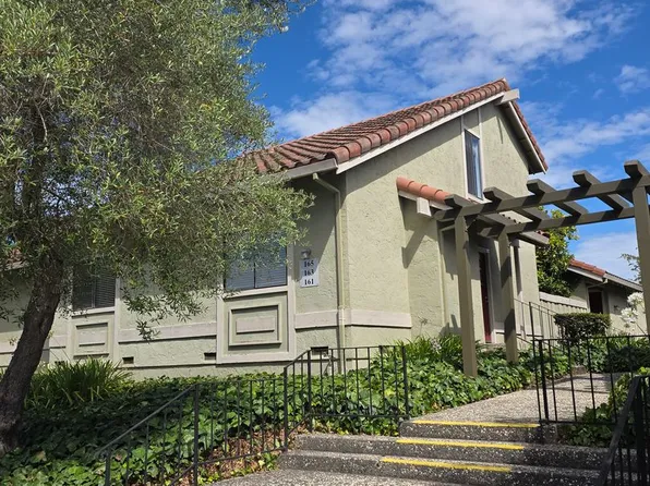 165 Crestview Ct, Watsonville, CA 95076