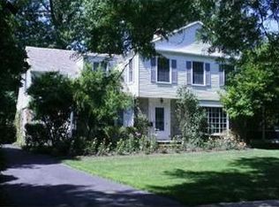 20775 Colby Rd, Shaker Heights, OH 44122