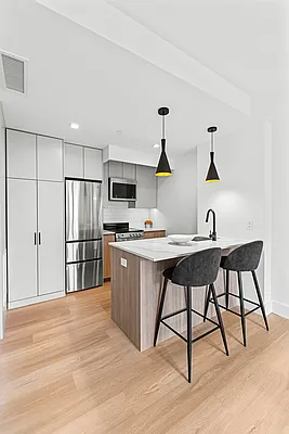 Rented by REAL New York | media 4