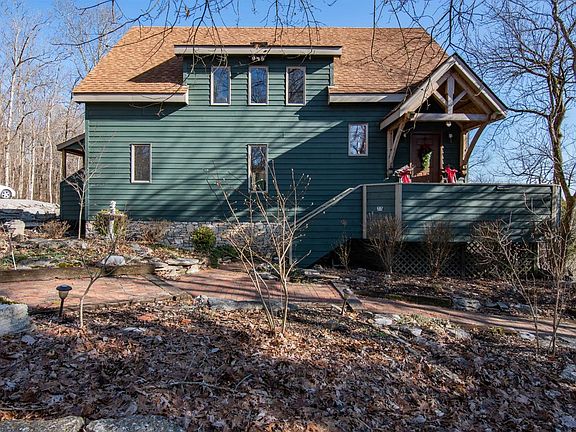 5th image of 2235 McGee Ln