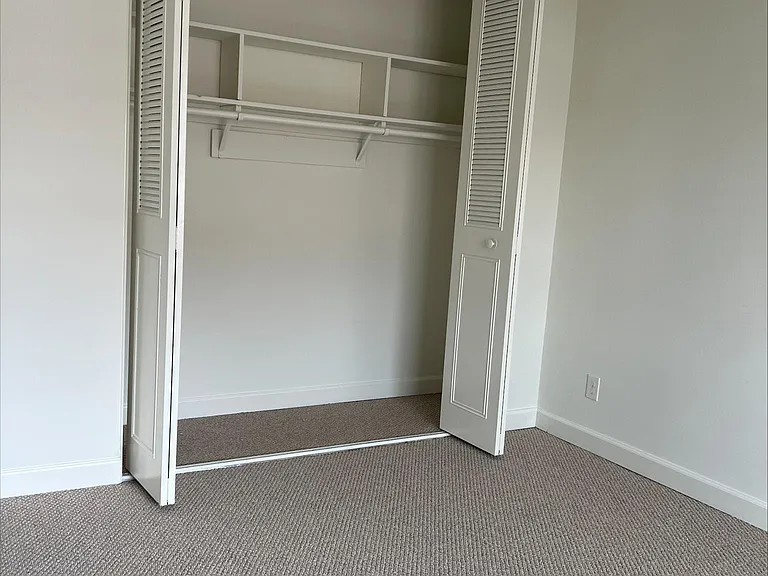 801 S Lucerne Blvd #401 — Photo 7