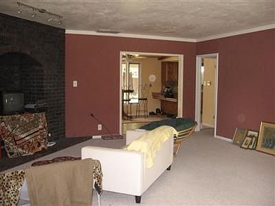 2nd image of 2419 N Farris Ave