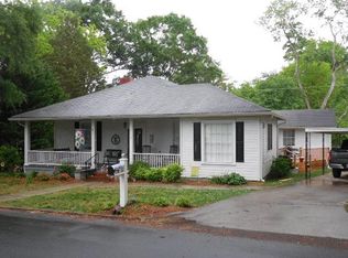 11 N Terrace Ave SE, Lindale, GA 30147
