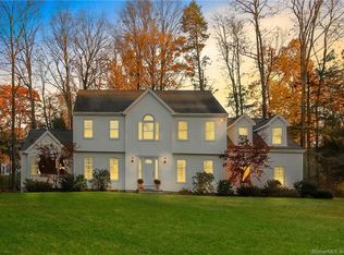 1 Pilgrims Way, Gaylordsville, CT 06755