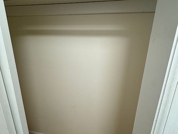 5th image of 3143 Kingsland Ave #2