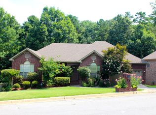 22 Calais Ct, Little Rock, AR 72223