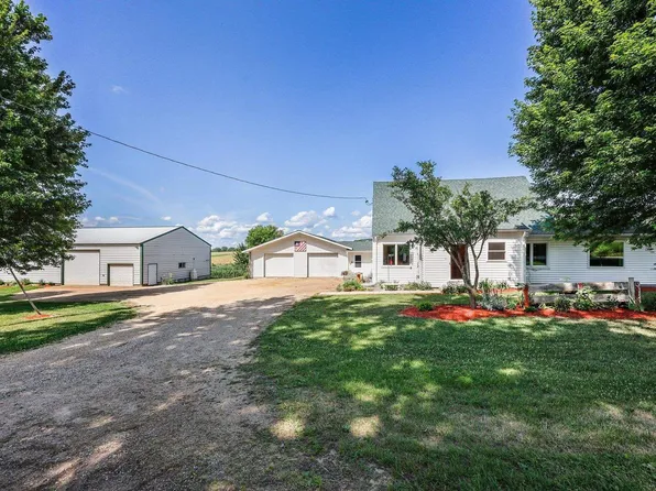 32342 Eagle Cave Drive, Blue River, WI 53518