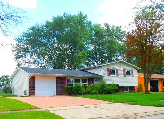 3rd image of 7055 Orchard Ln