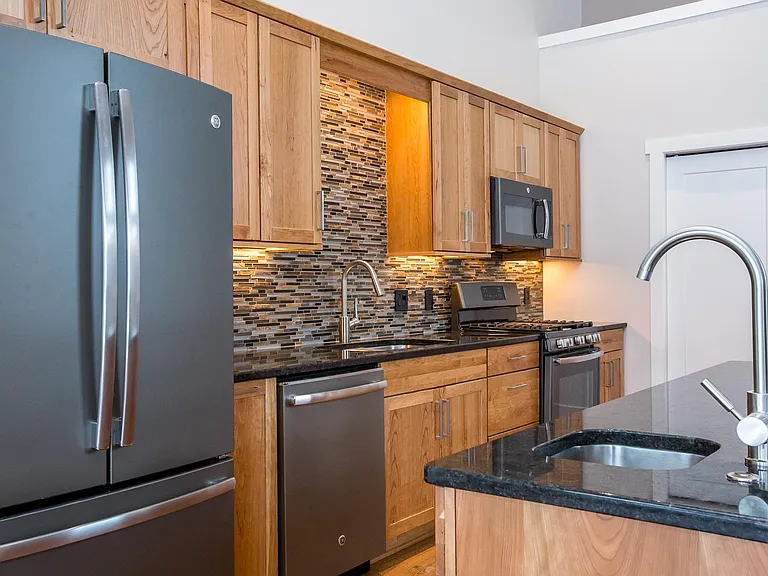 761 Aspen Grove St — Photo 4