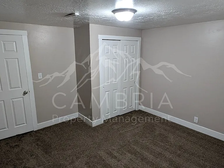 8311 S Hayes St — Photo 15
