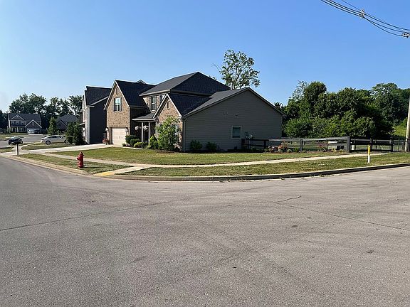 3rd image of 200 Brunswick Cir