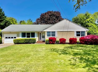 265 Custer Ave, Southold, NY 11971