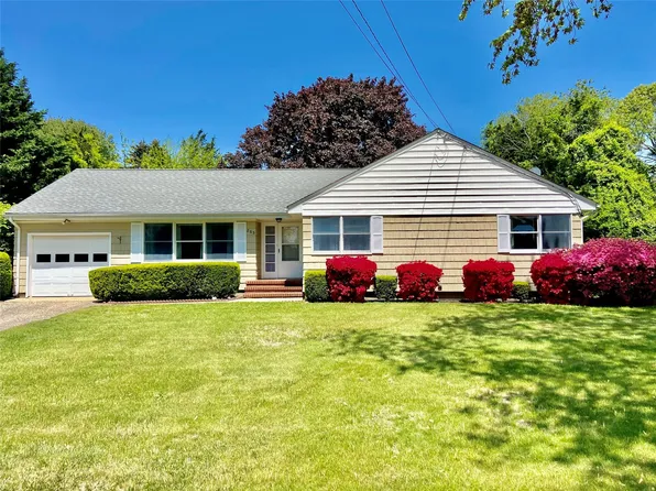 265 Custer Avenue, Southold, NY 11971