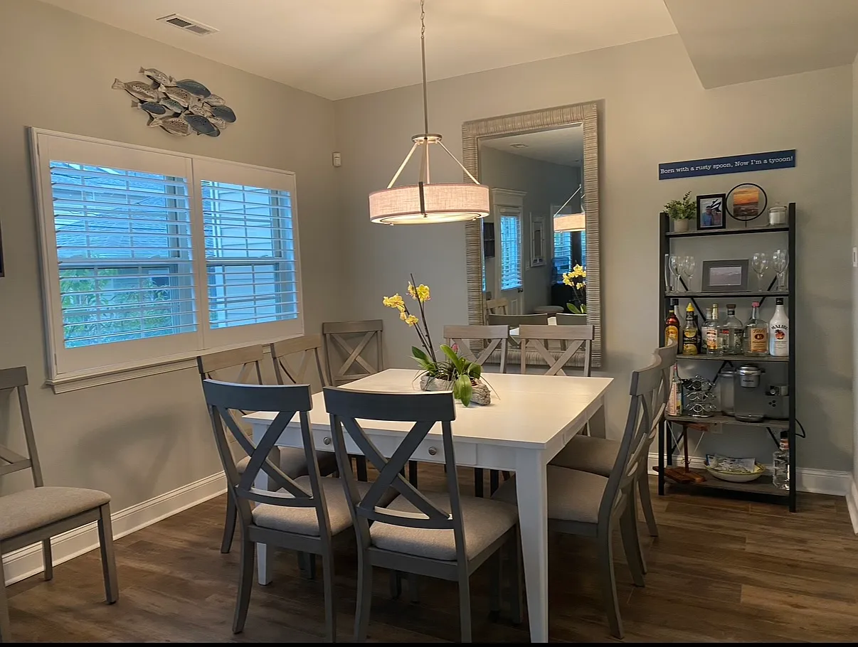 2 bed, 1.5 bath, 1400 sqft, $2,500 — Photo 4