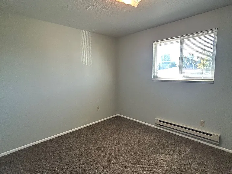 5105 Hawthorne — Photo 8