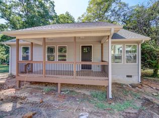 318 Bullington St, Woodruff, SC 29388