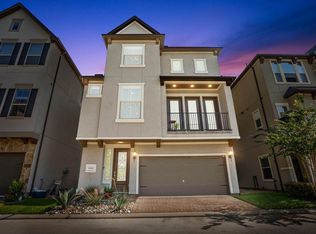 9906 Spring Shadows Park Cir, Houston, TX 77080