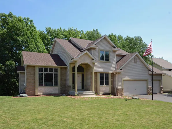 1470 Mary St N, Maplewood, MN 55119