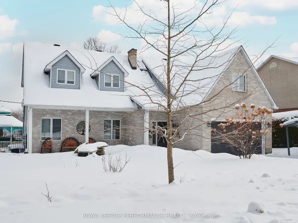 6099 James Bell Dr, Ottawa, ON K4M 1B3