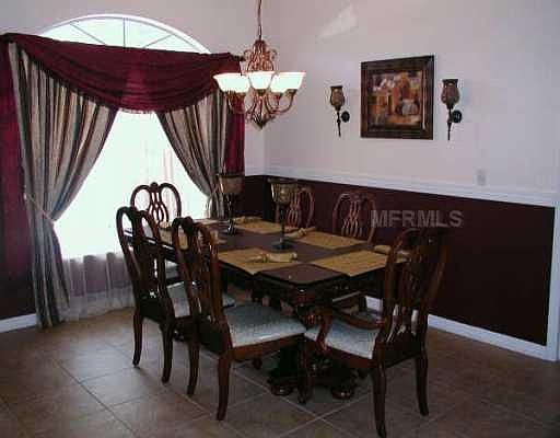 2nd image of 1073 Alvina Ln