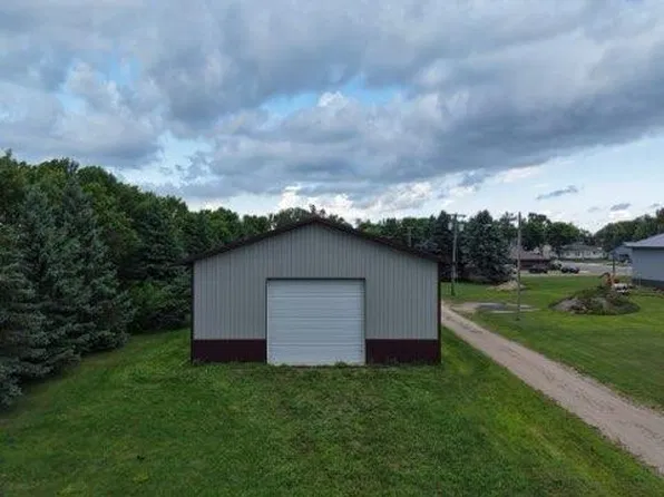 4th Ave N, Marietta, MN 56257