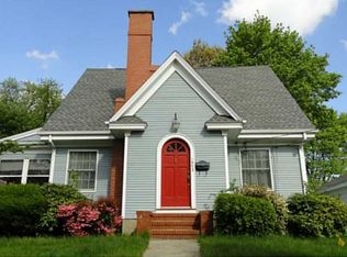 160 Grace St, Cranston, RI 02910