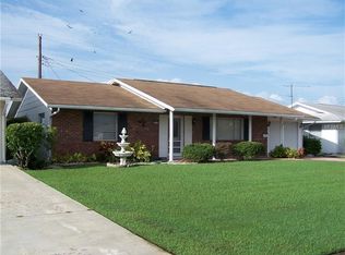 1514 Danbury Dr, Sun City Center, FL 33573